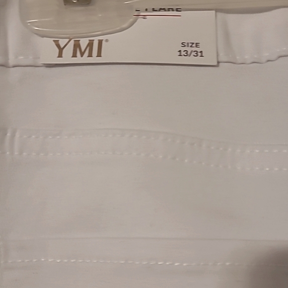 YMI High Rise Flare White Jeans - Picture 4 of 7